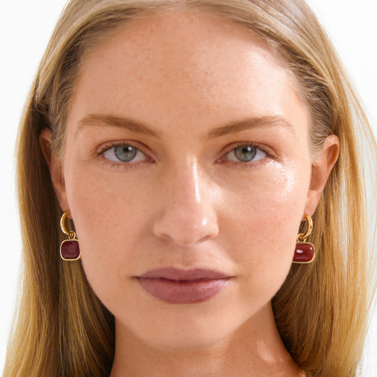 Now Earrings - Gold Plated/Red