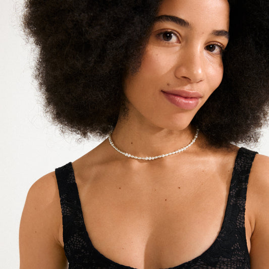 Elliana White Necklace - Gold Plated