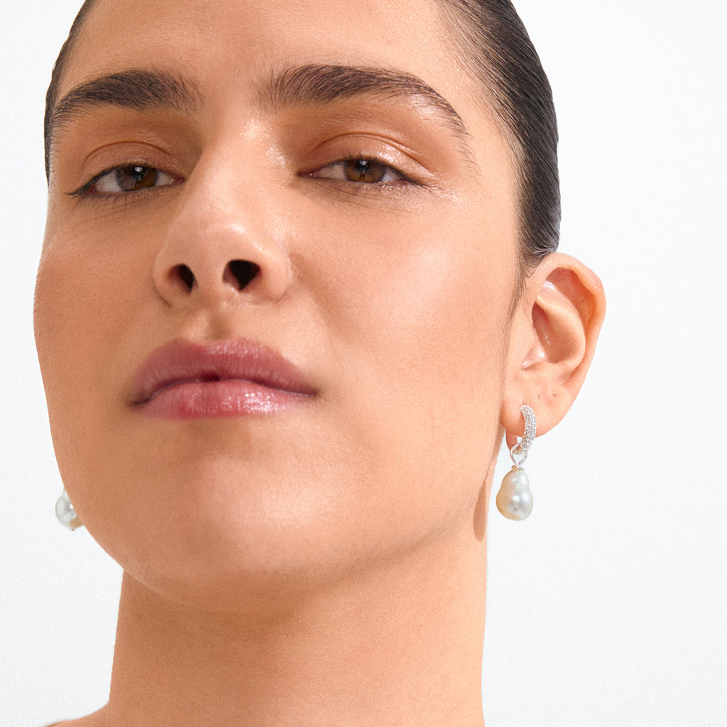 Edele Fresh Water Pearl Earrings - Silver Plated