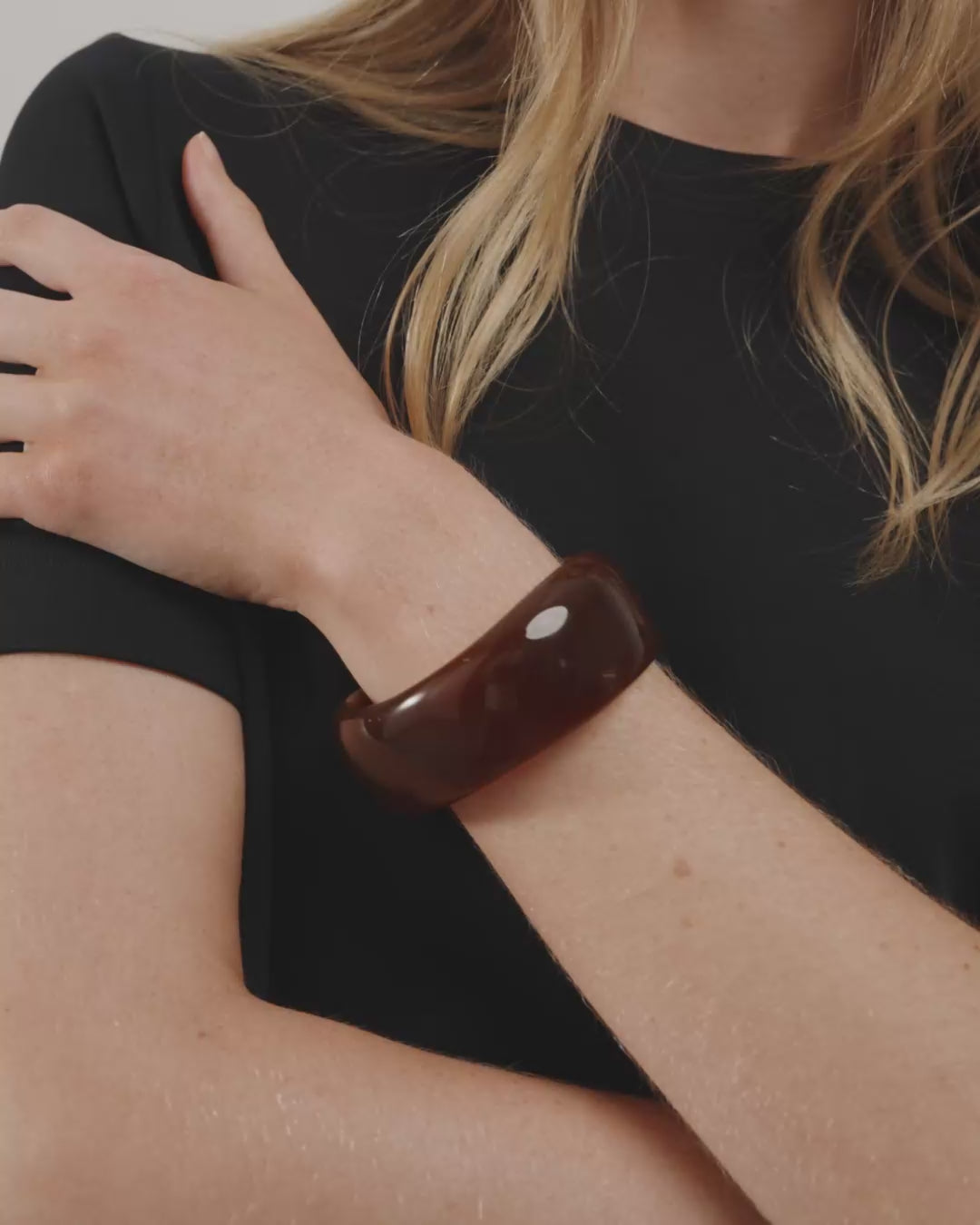Aase Maxi Bangle - Coffee